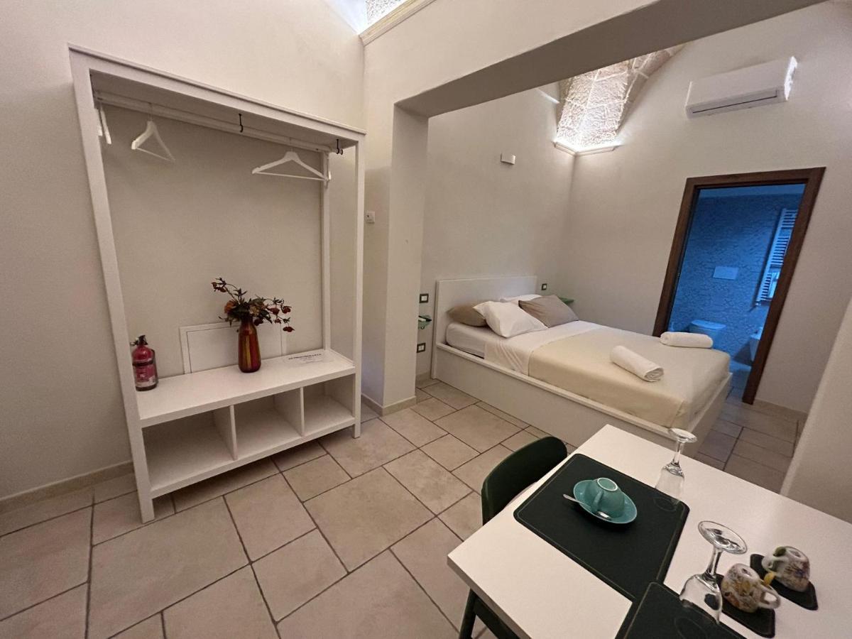 18 Mq Hotel Pulsano Luaran gambar